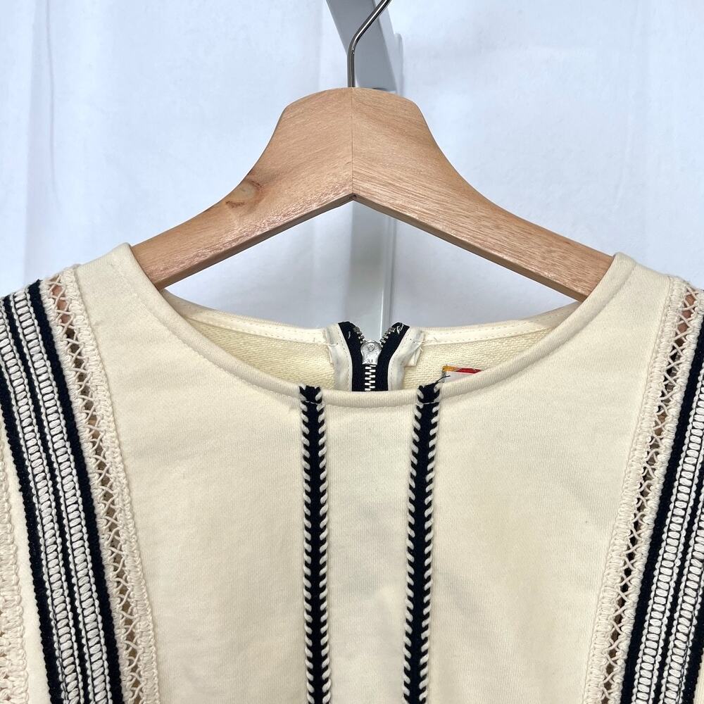 ERI + ALI Anthropologie Santillana Boxy Fringe Blouse Top Cream Black Size XS - Picture 5 of 10